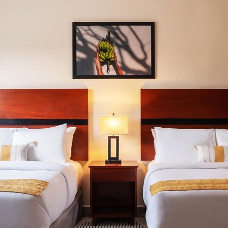 The West House Boutique Hotel Сан Игнасио Екстериор снимка
