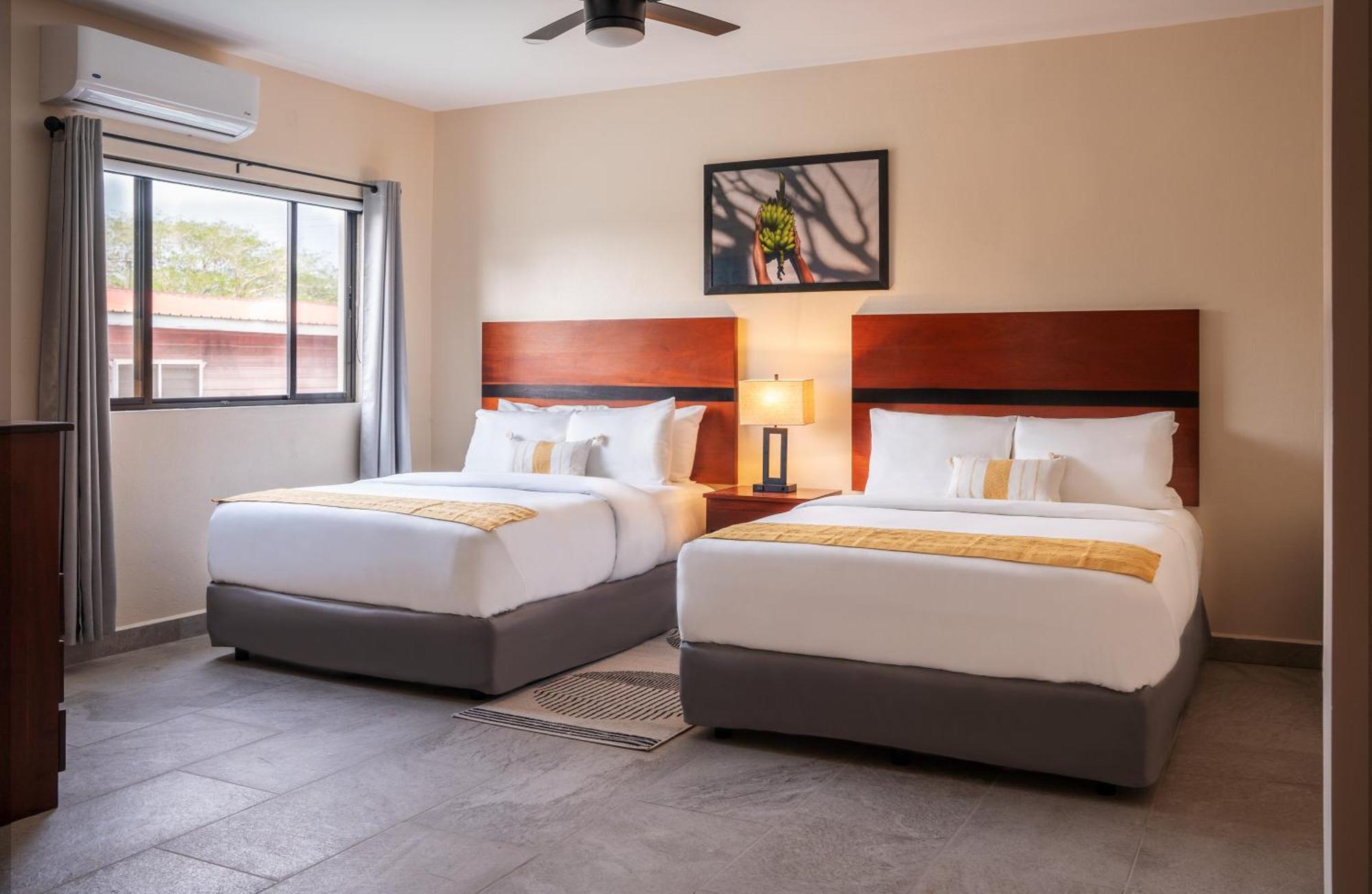 The West House Boutique Hotel Сан Игнасио Екстериор снимка