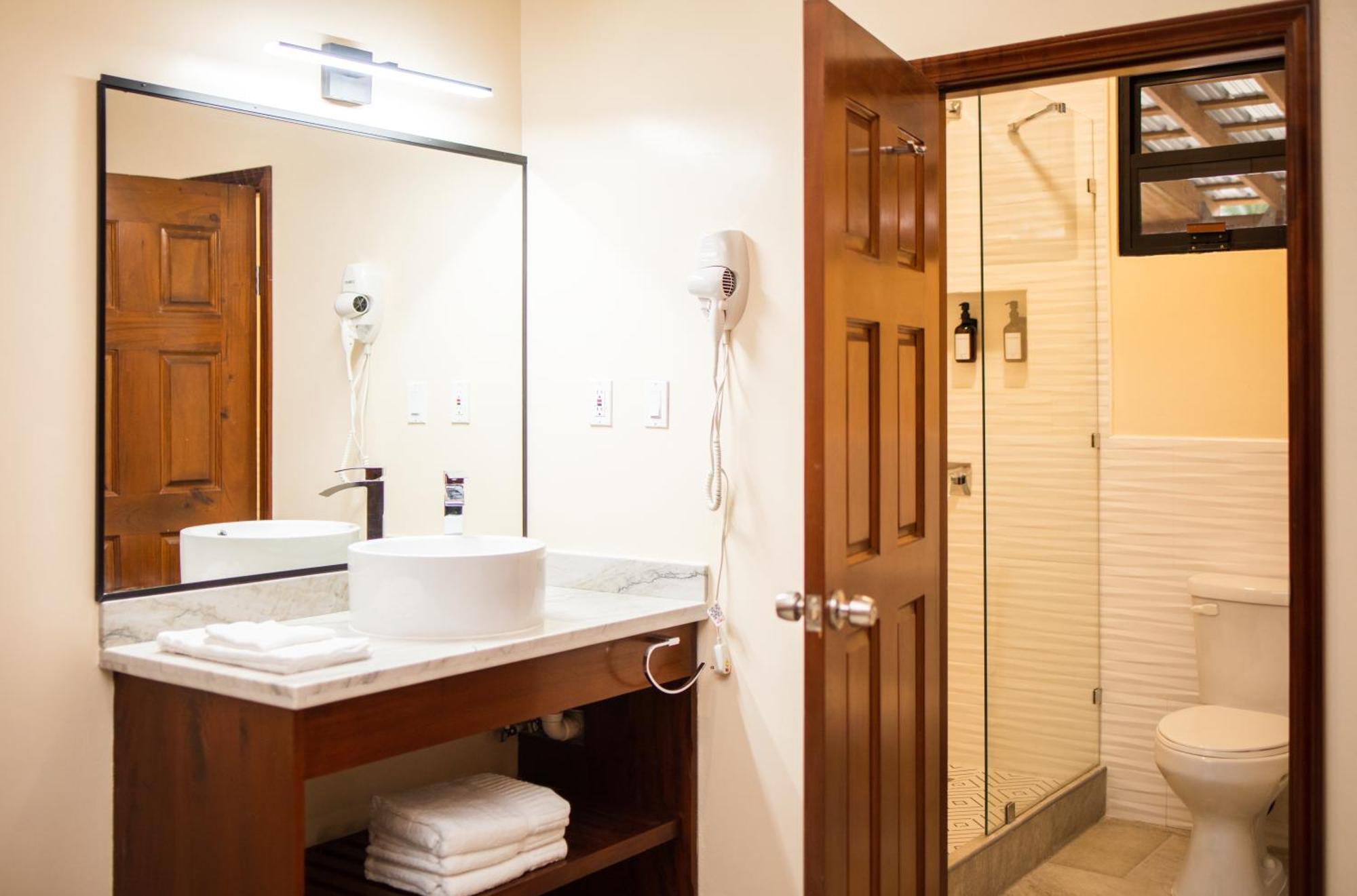 The West House Boutique Hotel Сан Игнасио Екстериор снимка